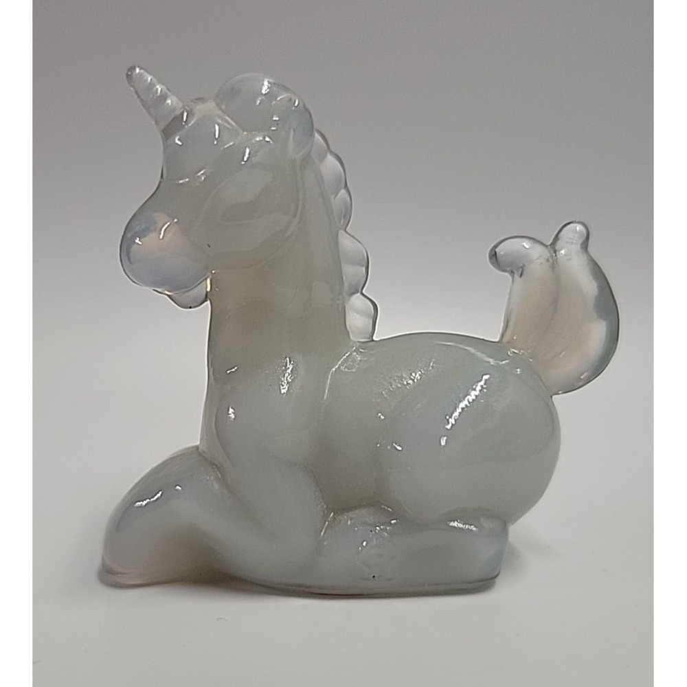 Vintage Boyd Glass Little Luck Unicorn Summer Haze Glass‎ Figurine